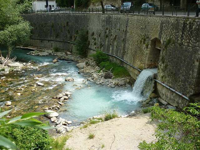 Foto: Pietro (CC BY-SA 3.0) Acque sulfuree ad Acquasanta Terme